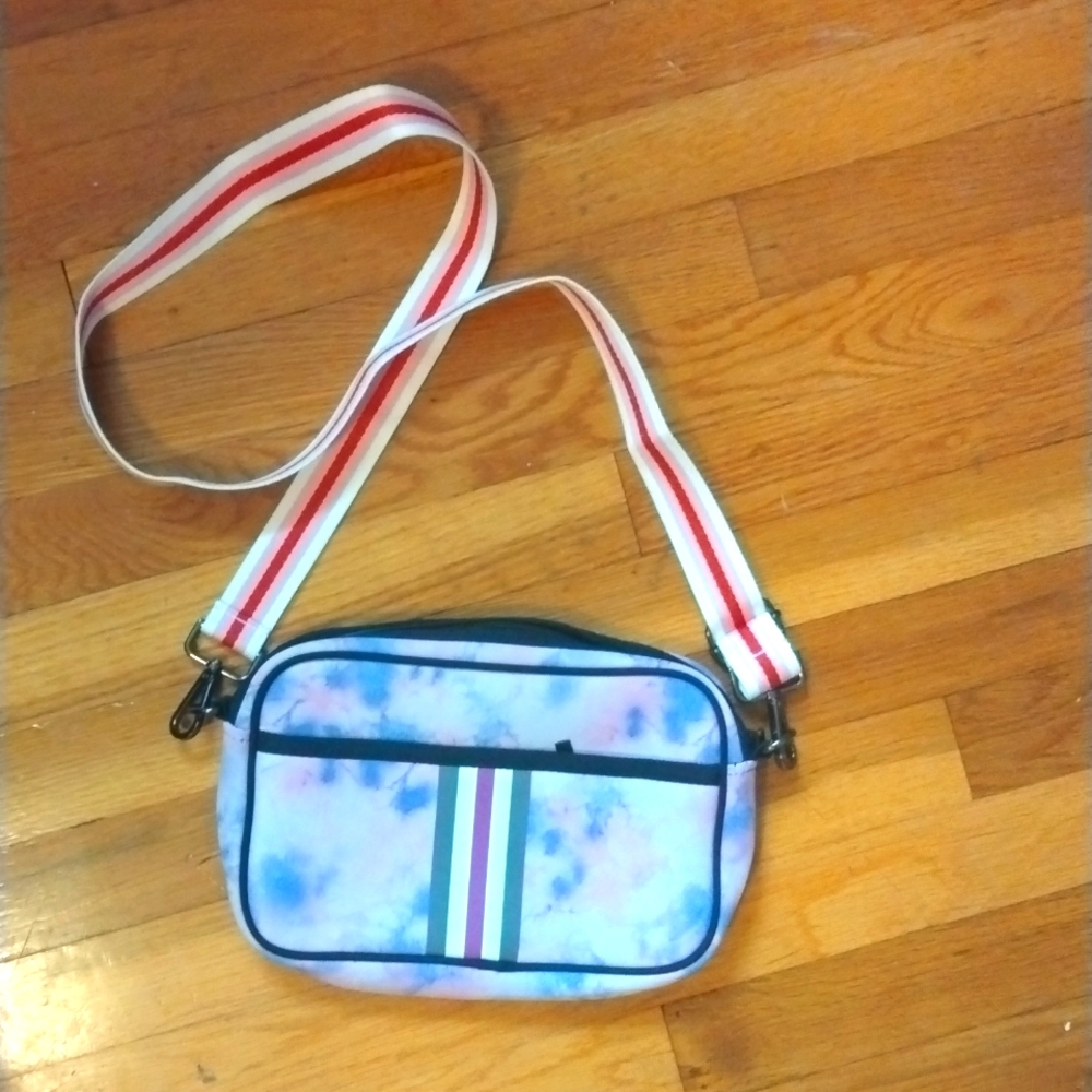 Crossbody bag